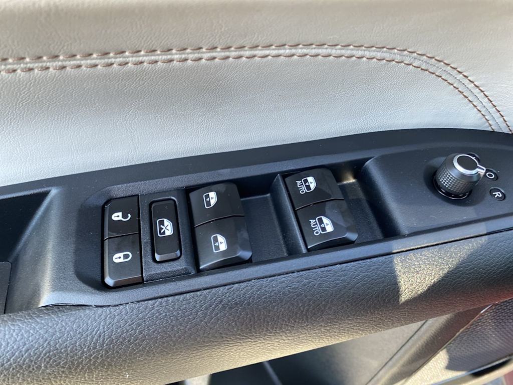 Thumbnail: 2025 Jeep Compass - 21