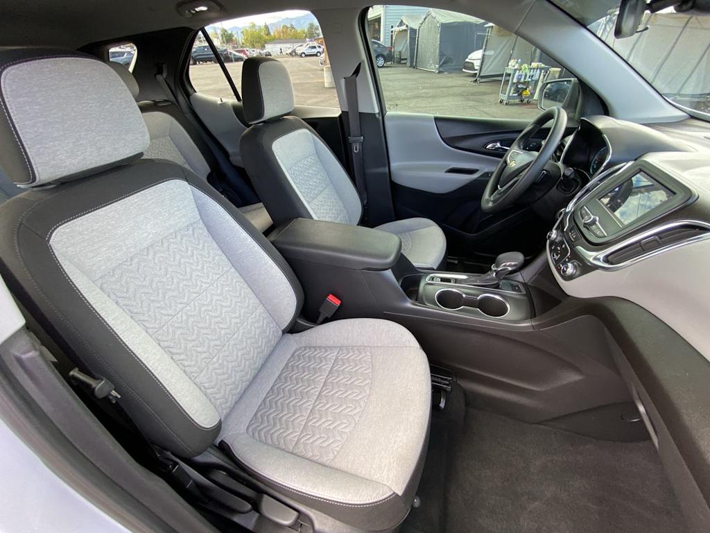 Thumbnail: 2023 Chevrolet Equinox - 24