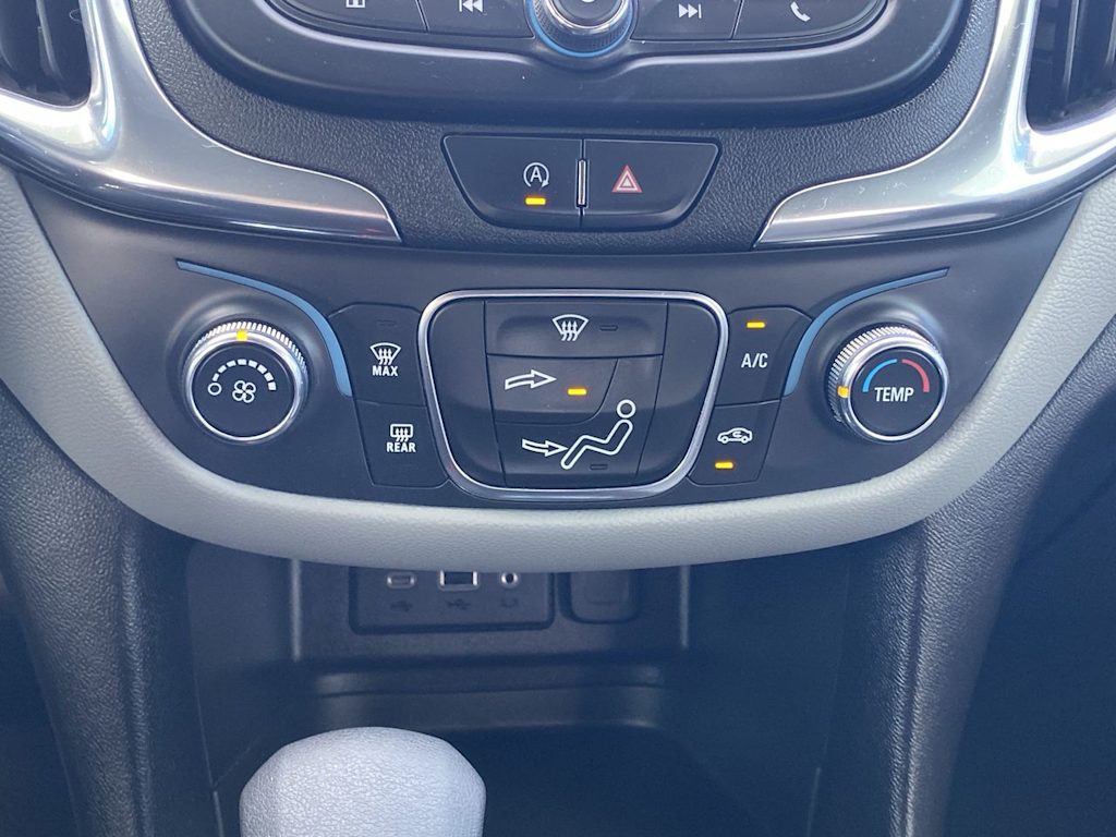 Thumbnail: 2023 Chevrolet Equinox - 23