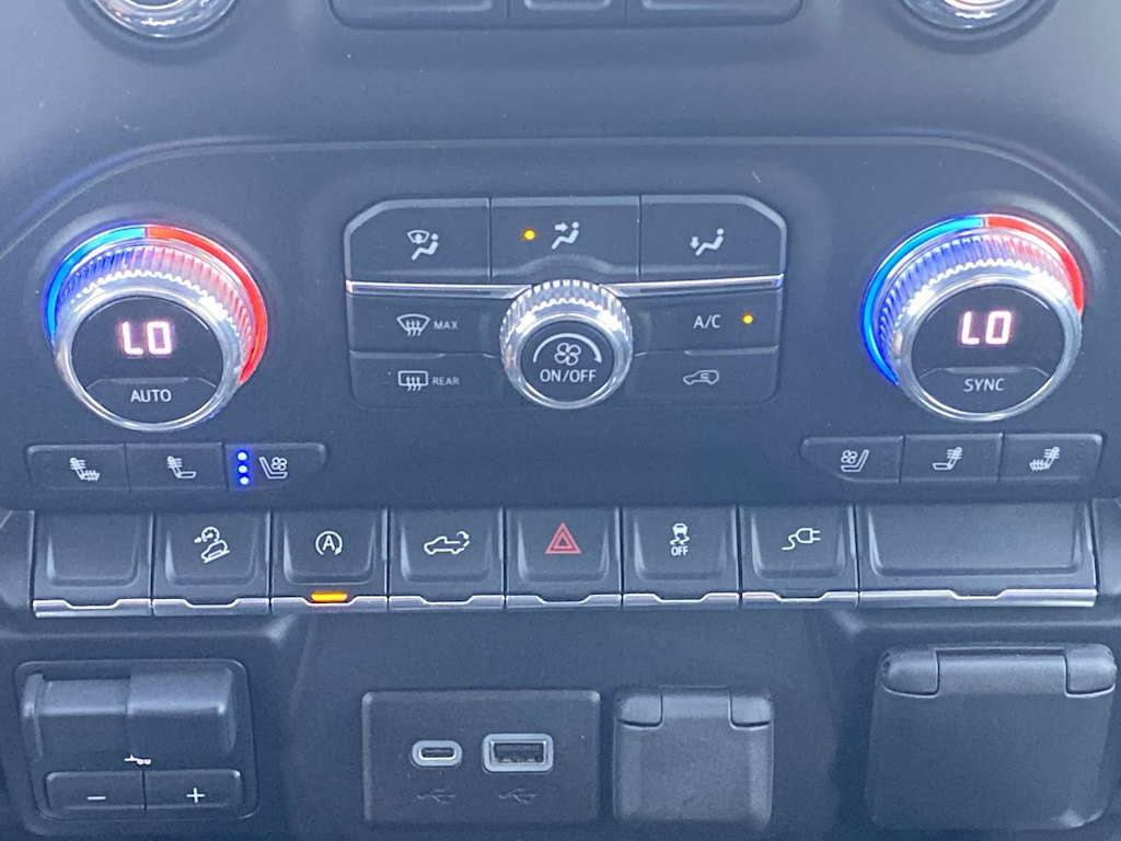 Thumbnail: 2021 GMC Sierra 1500 - 24