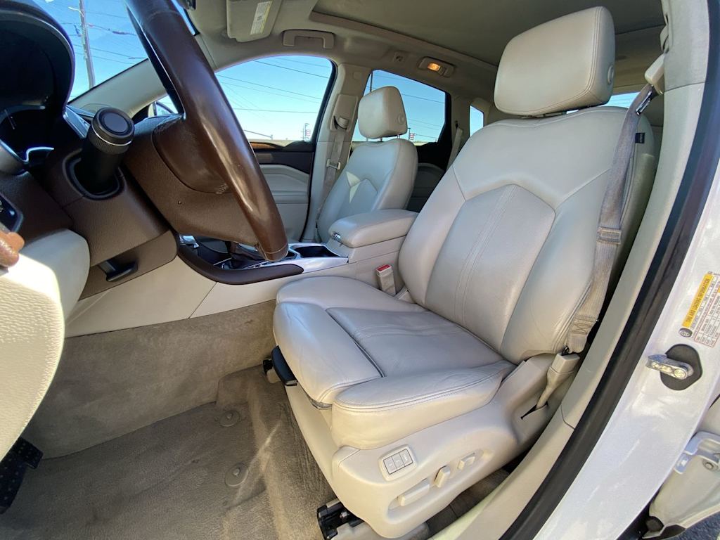 Thumbnail: 2013 Cadillac SRX - 8