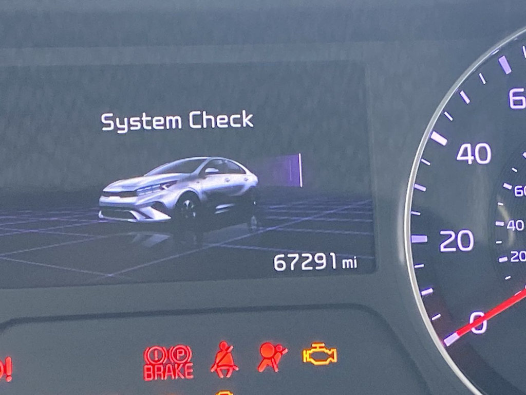 Thumbnail: 2022 Kia Forte - 13