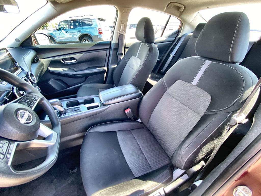 Thumbnail: 2024 Nissan Sentra - 8