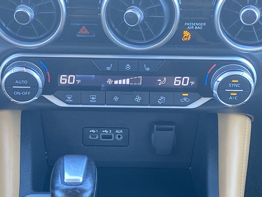 Thumbnail: 2023 Nissan Sentra - 23