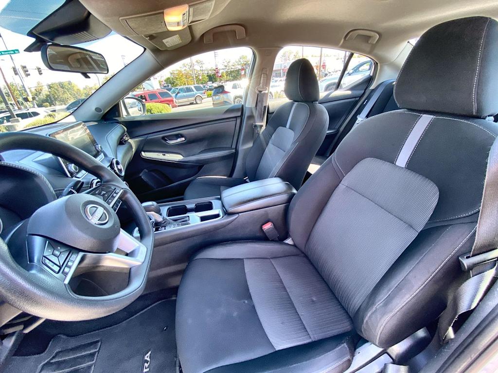 Thumbnail: 2024 Nissan Sentra - 9