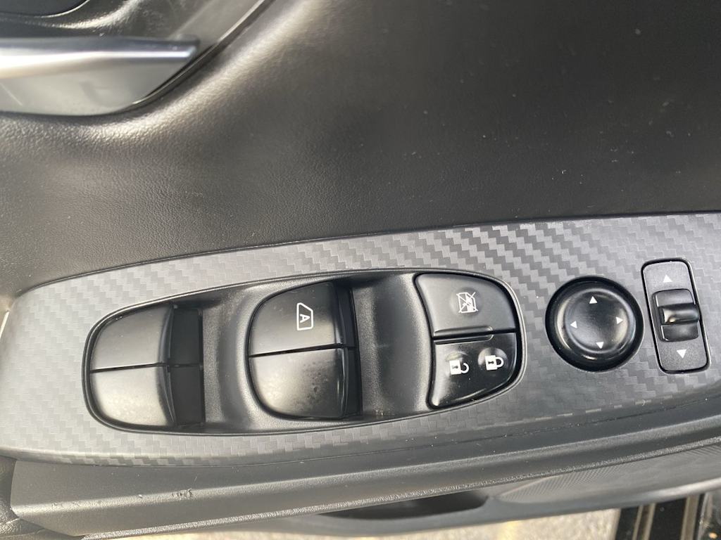 Thumbnail: 2022 Nissan Sentra - 21