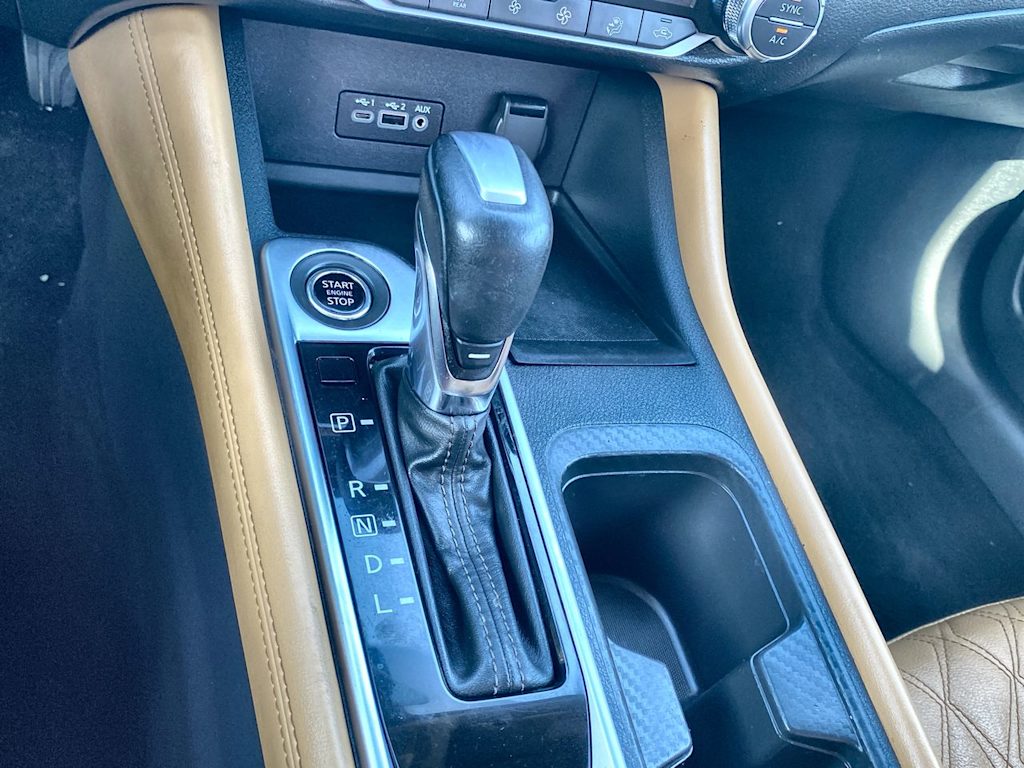 Thumbnail: 2021 Nissan Sentra - 12