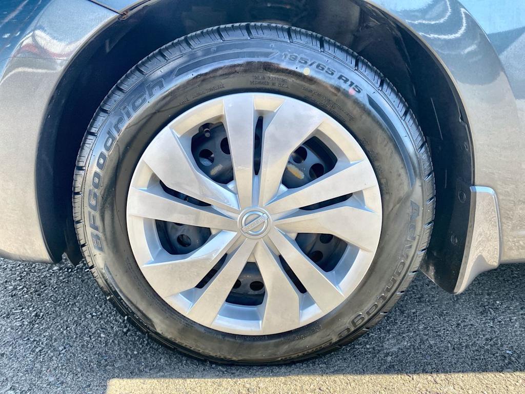 Thumbnail: 2021 Nissan Versa - 6