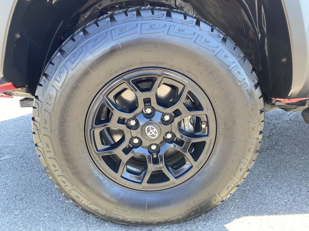 2021 Toyota Tacoma TRD Off Road - Photo 6
