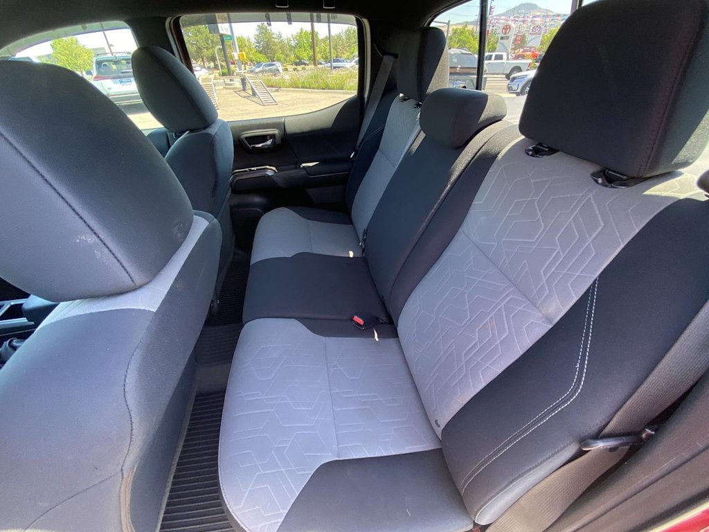 2021 Toyota Tacoma TRD Off Road - Photo 10