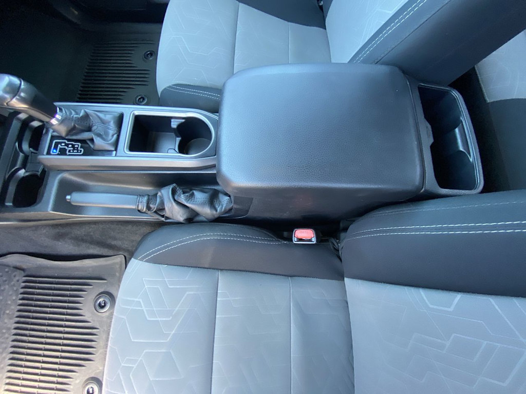 2021 Toyota Tacoma TRD Off Road - Photo 9