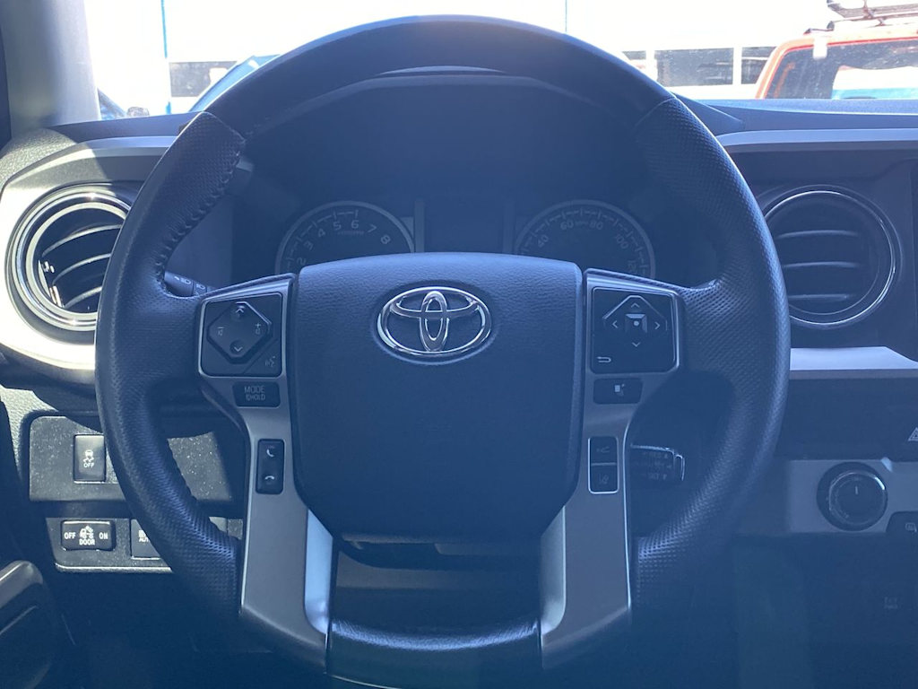 Thumbnail: 2021 Toyota Tacoma - 20