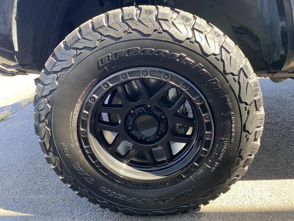 Thumbnail: 2021 Toyota Tacoma - 6