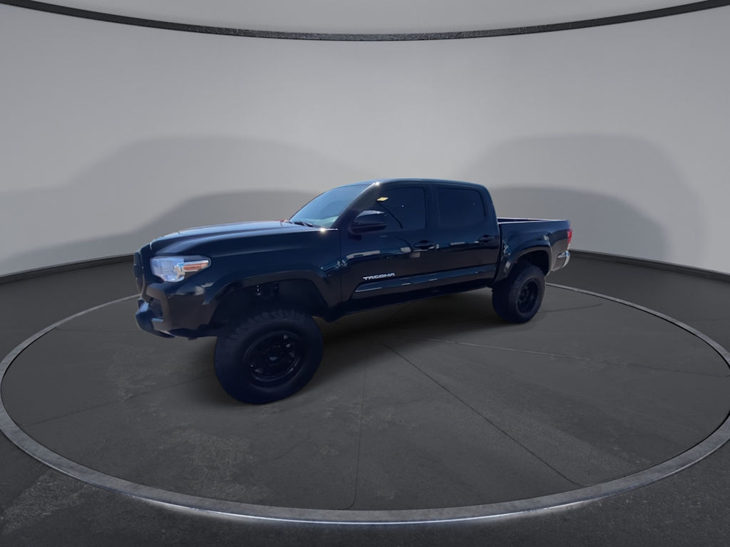 Thumbnail: 2021 Toyota Tacoma - 15