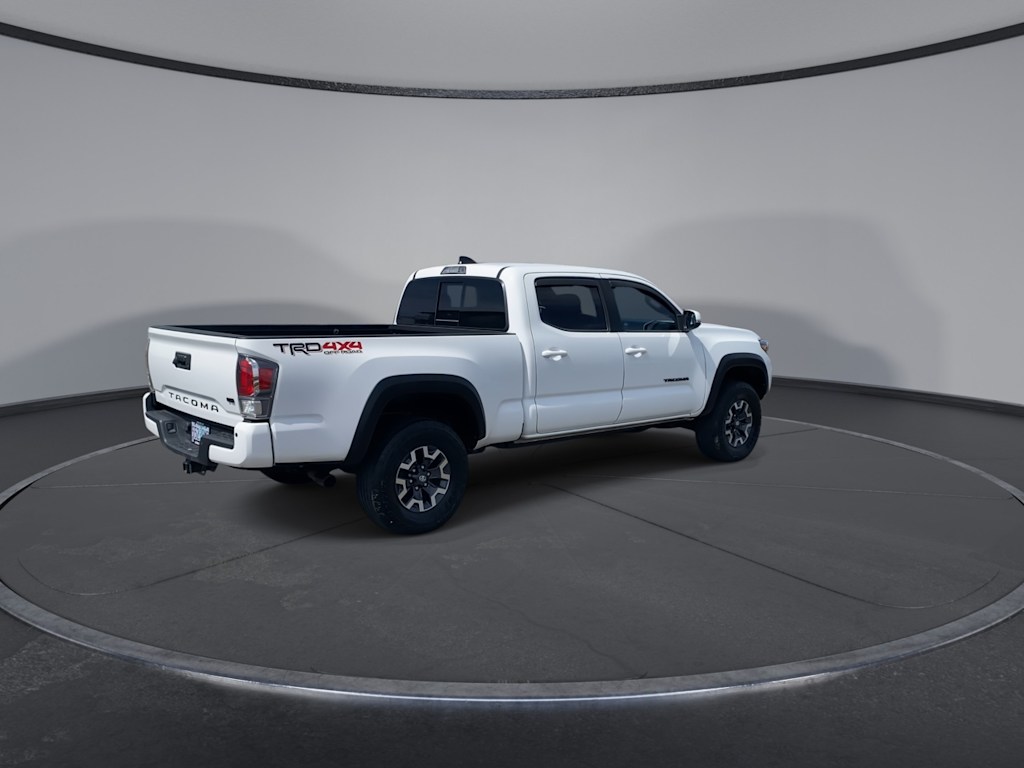 Thumbnail: 2023 Toyota Tacoma - 20