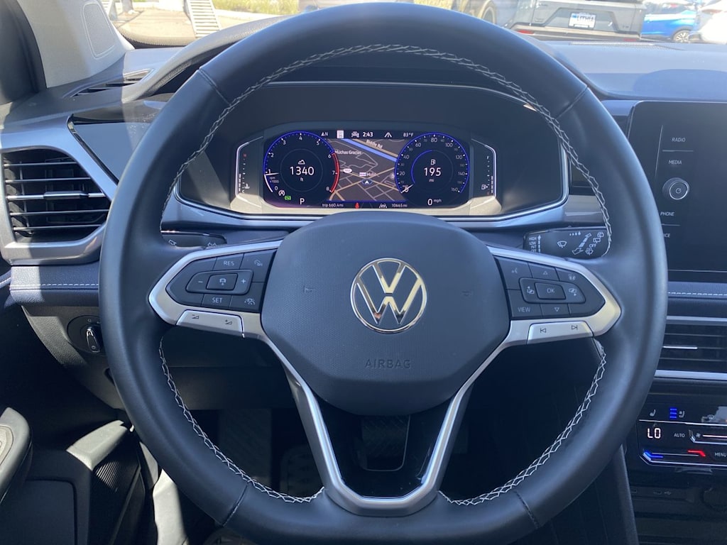 Thumbnail: 2025 Volkswagen Taos - 2