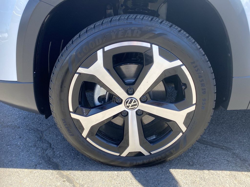 Thumbnail: 2025 Volkswagen Taos - 6