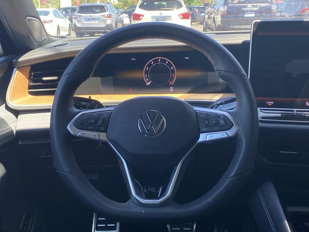 Thumbnail: 2025 Volkswagen Tiguan - 2