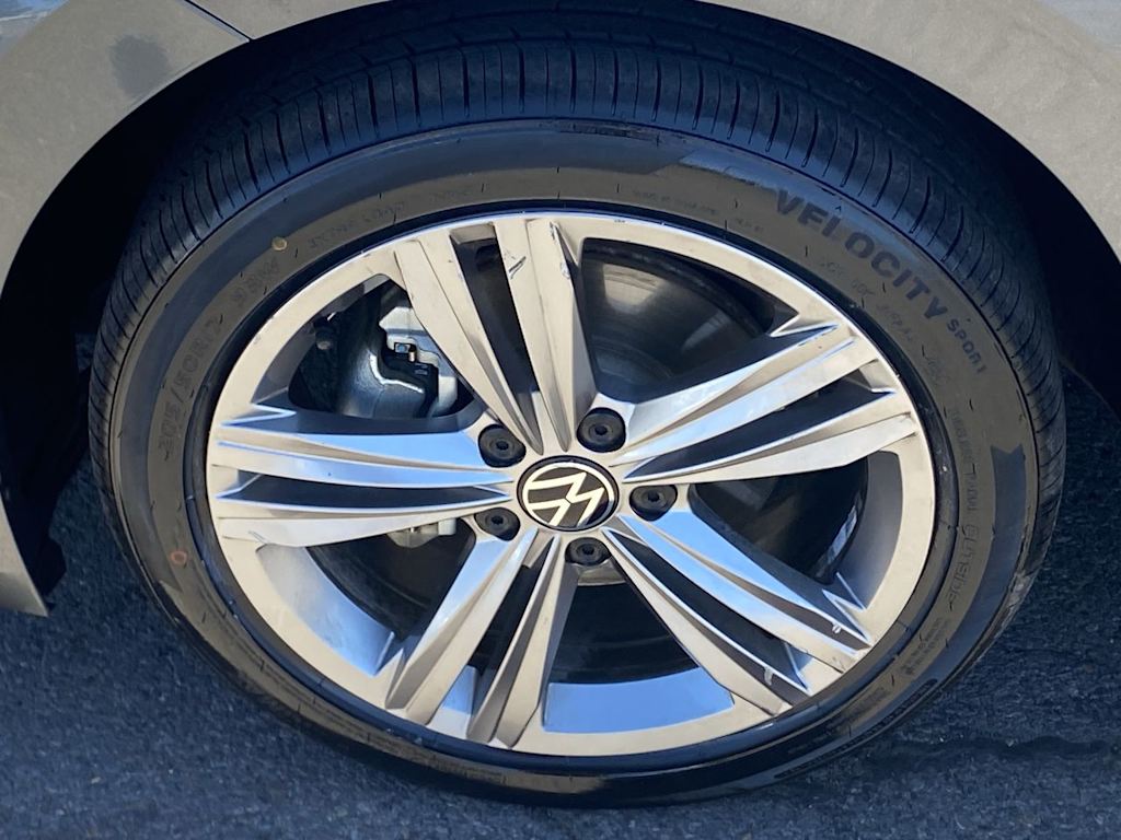 Thumbnail: 2023 Volkswagen Jetta - 7