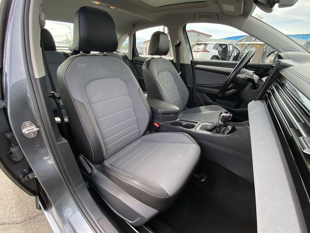 Thumbnail: 2025 Volkswagen Jetta - 25
