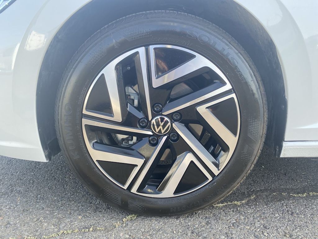 Thumbnail: 2024 Volkswagen Jetta - 7