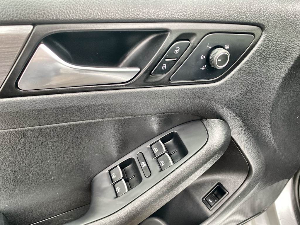 2015 Volkswagen Jetta TDI SE - Photo 21