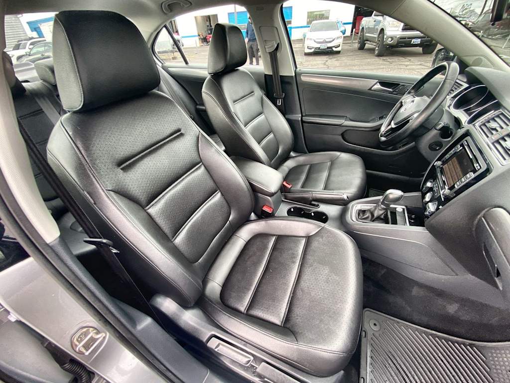 2015 Volkswagen Jetta TDI SE - Photo 9