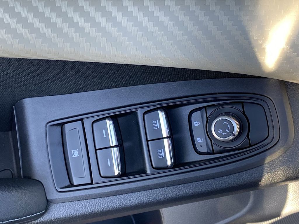 Thumbnail: 2022 Subaru Ascent - 21