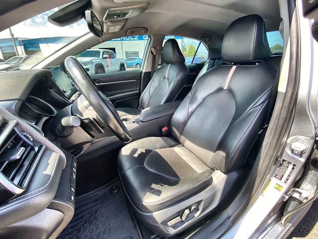 Thumbnail: 2023 Toyota Camry - 8