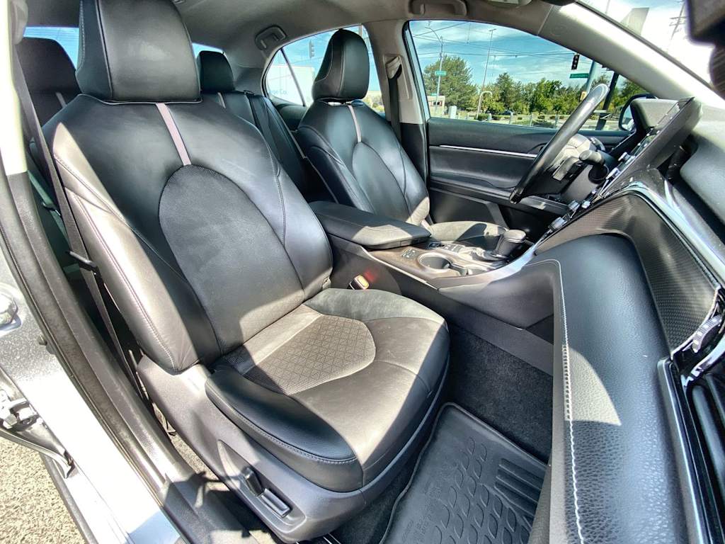 Thumbnail: 2023 Toyota Camry - 24