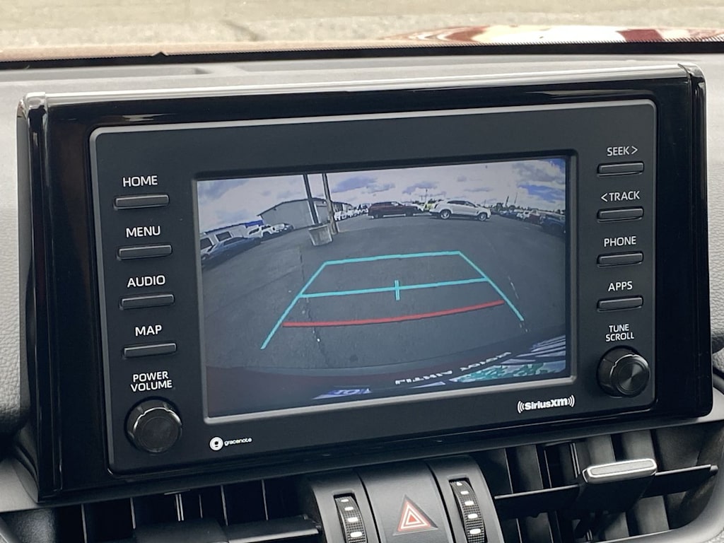 Thumbnail: 2021 Toyota RAV4 - 22