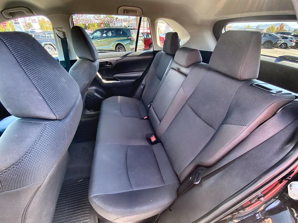 Thumbnail: 2021 Toyota RAV4 - 11