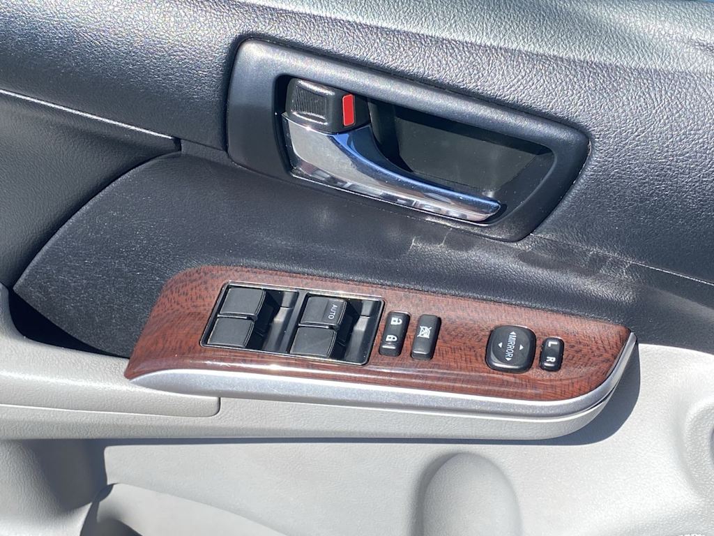 Thumbnail: 2014 Toyota Camry - 21