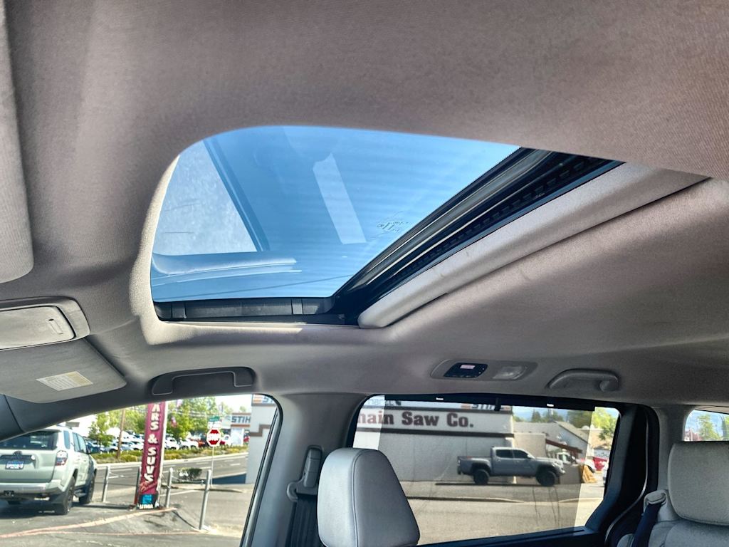Thumbnail: 2024 Honda Odyssey - 25