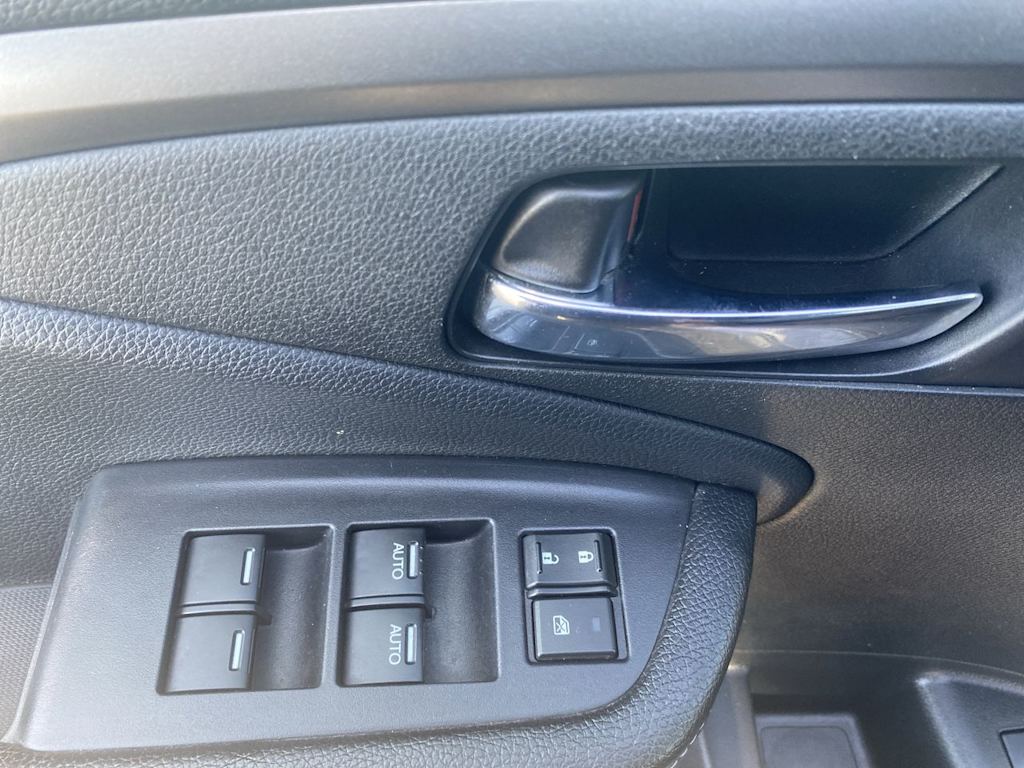 Thumbnail: 2019 Honda Ridgeline - 21