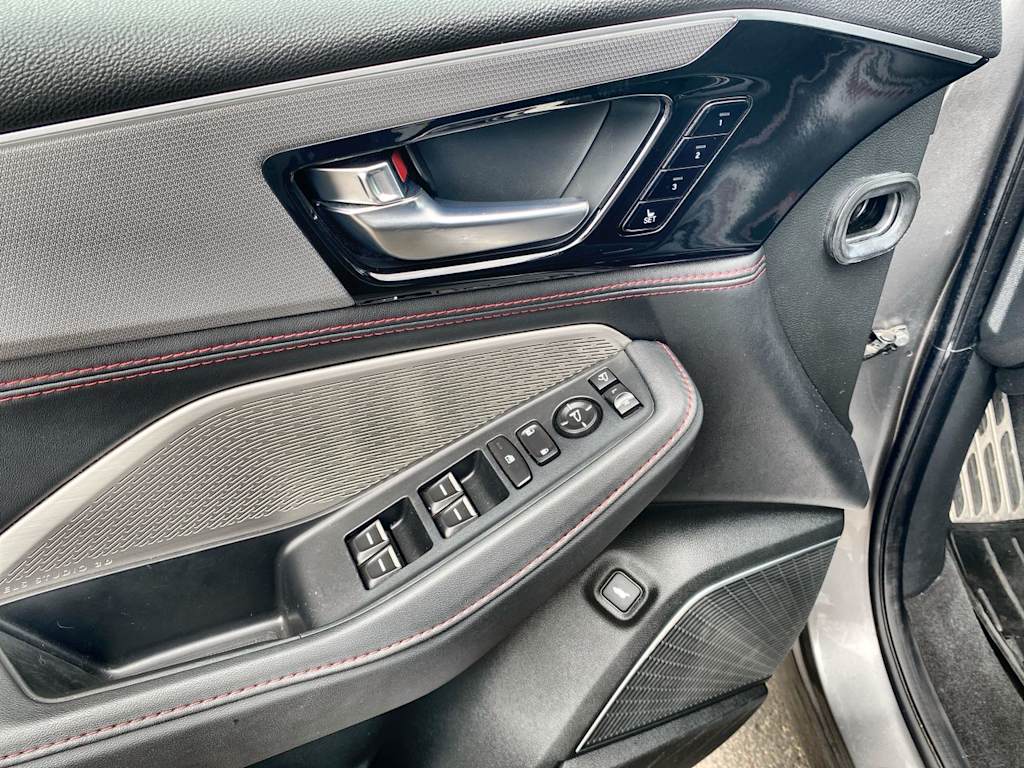 Thumbnail: 2023 Acura MDX - 21