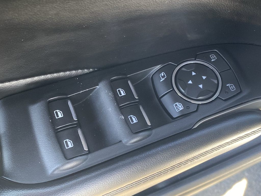 Thumbnail: 2019 Lincoln MKC - 20