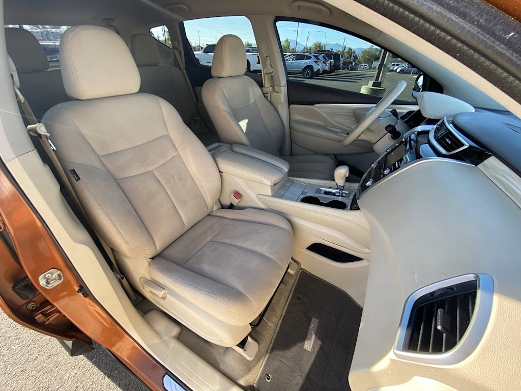 Thumbnail: 2015 Nissan Murano - 24