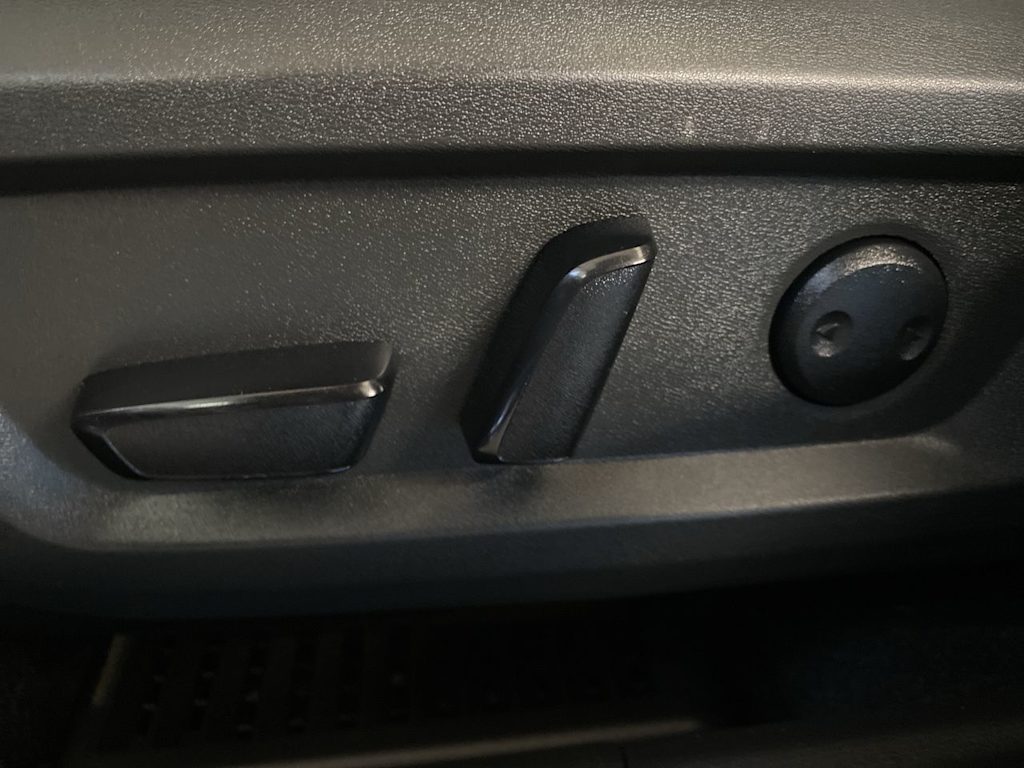 Thumbnail: 2023 Nissan Rogue - 20
