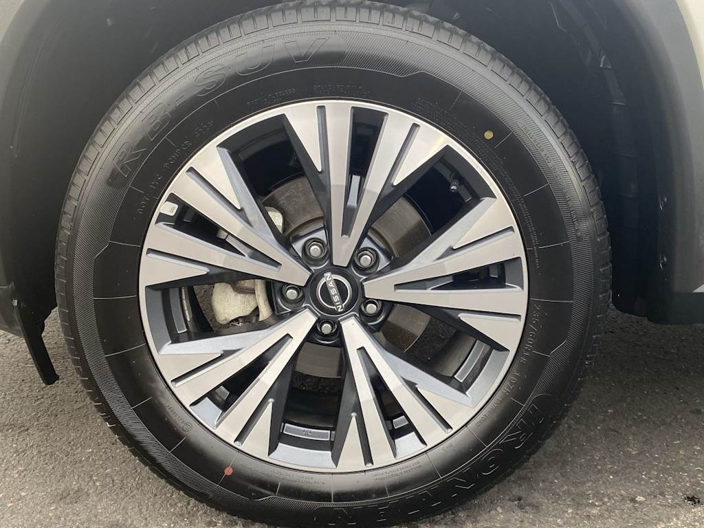 Thumbnail: 2023 Nissan Rogue - 5