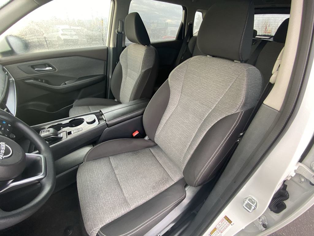 Thumbnail: 2023 Nissan Rogue - 7