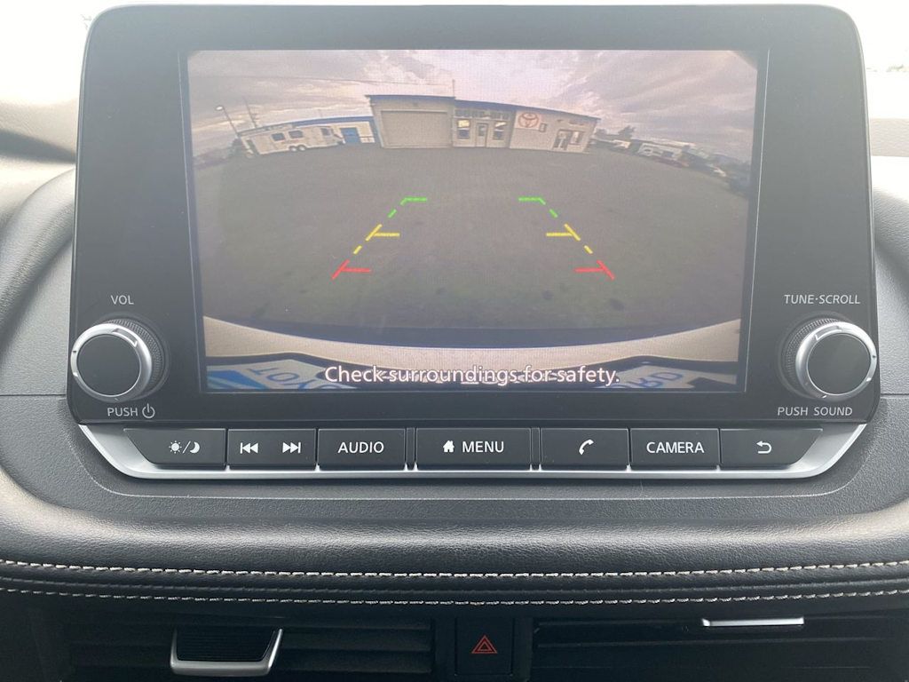 Thumbnail: 2023 Nissan Rogue - 22