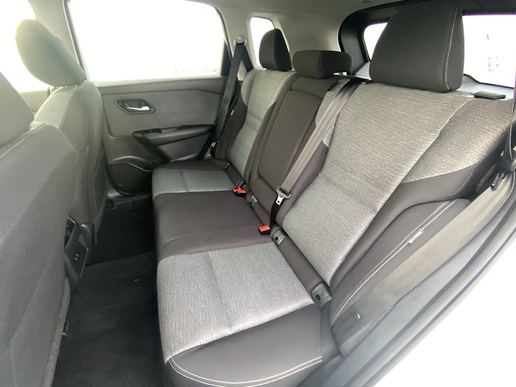 Thumbnail: 2023 Nissan Rogue - 9