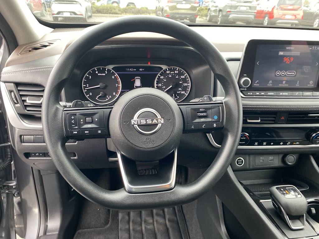 2023 Nissan Rogue SV 2
