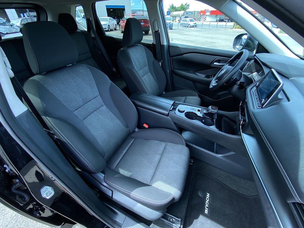 Thumbnail: 2024 Nissan Rogue - 9