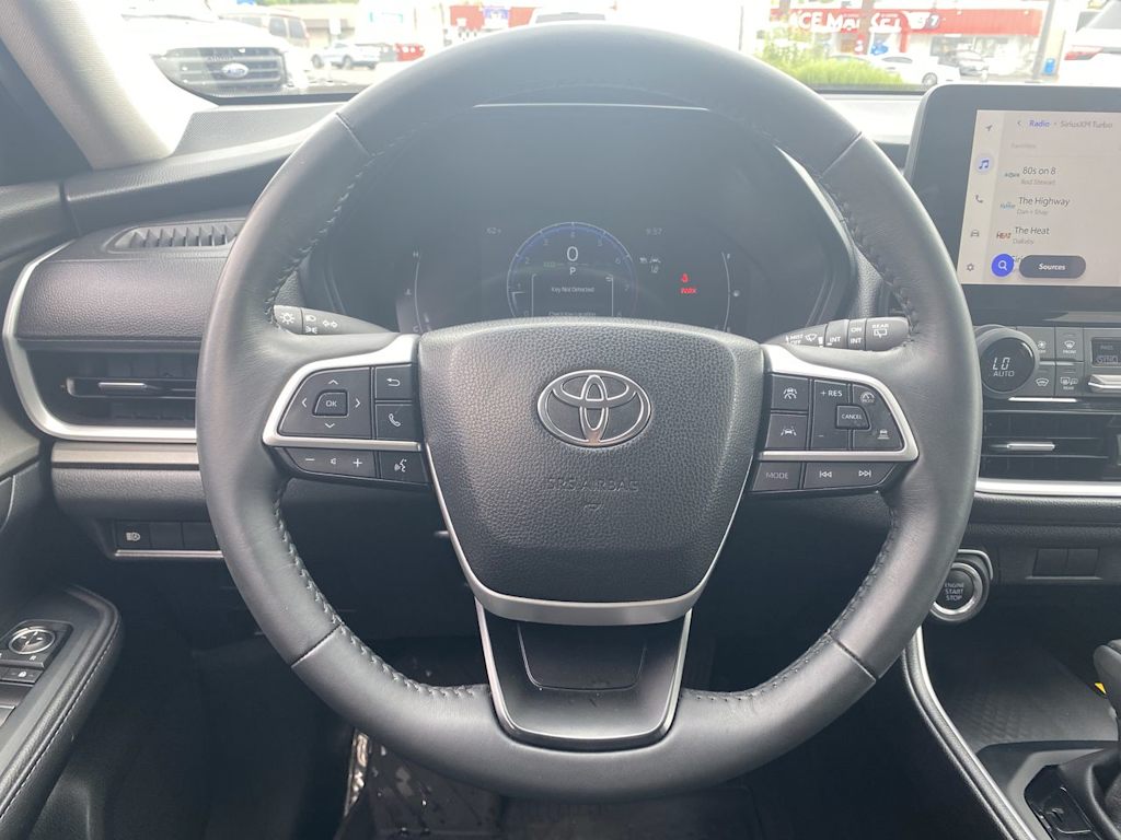 Thumbnail: 2024 Toyota Grand Highlander - 2
