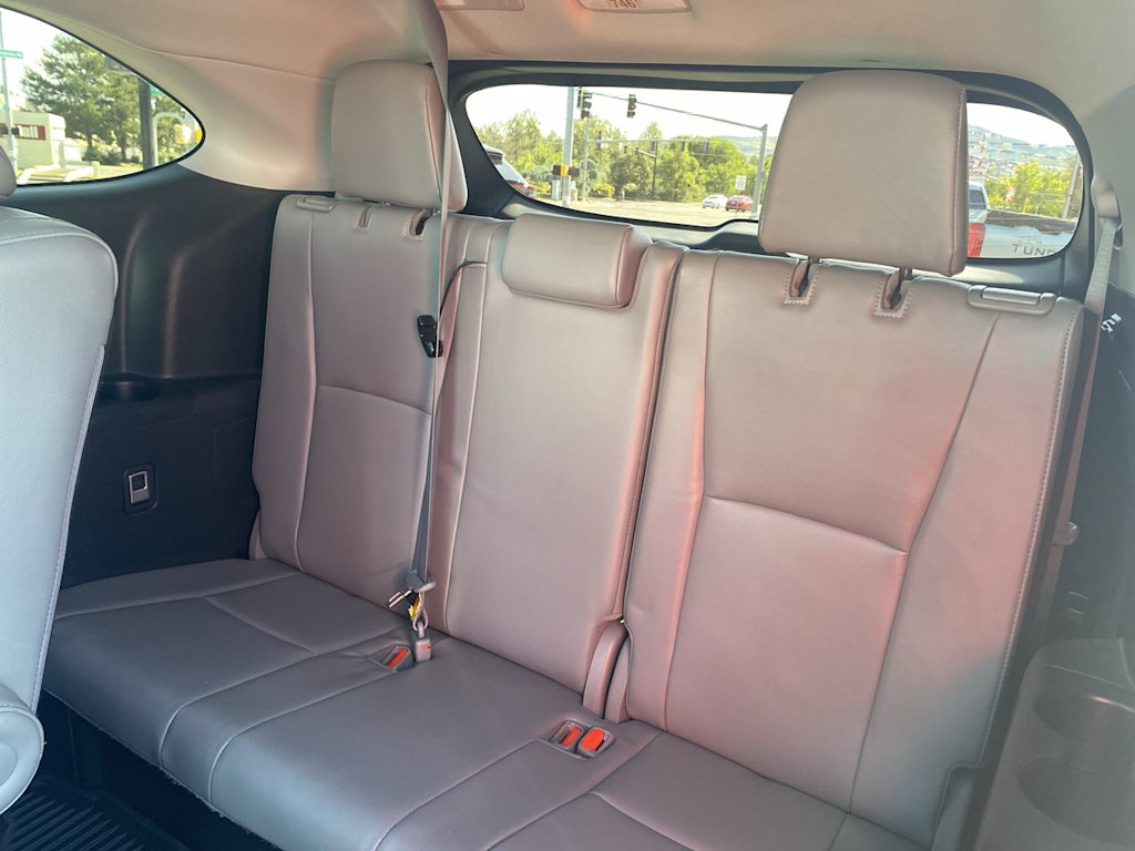 Thumbnail: 2021 Toyota Highlander - 27