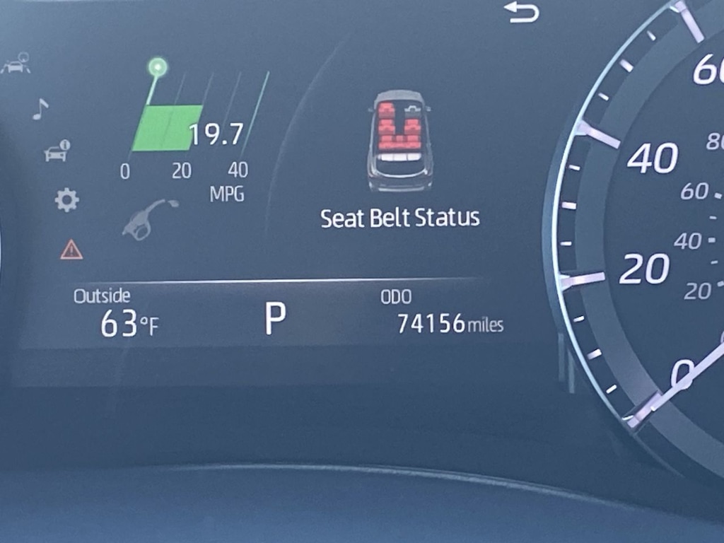Thumbnail: 2021 Toyota Highlander - 14
