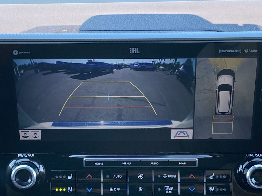 Thumbnail: 2021 Toyota Highlander - 10