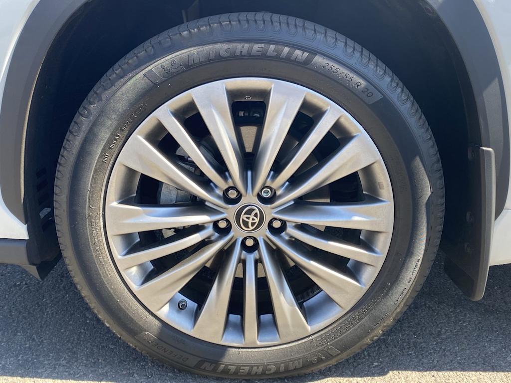 Thumbnail: 2021 Toyota Highlander - 5